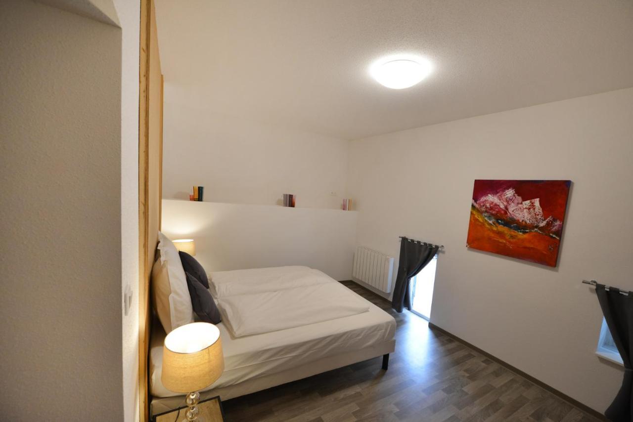 Gites Au Chateau Fleuri Eguisheim Kamer foto